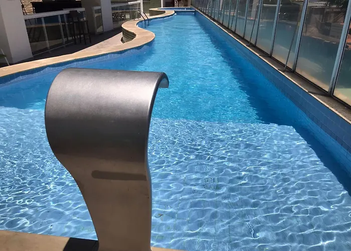 Cabo Frio Com Piscina E Excelente Localizacao